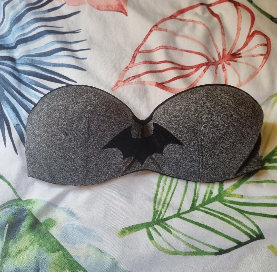 Biustonosz undiz Batman 75B