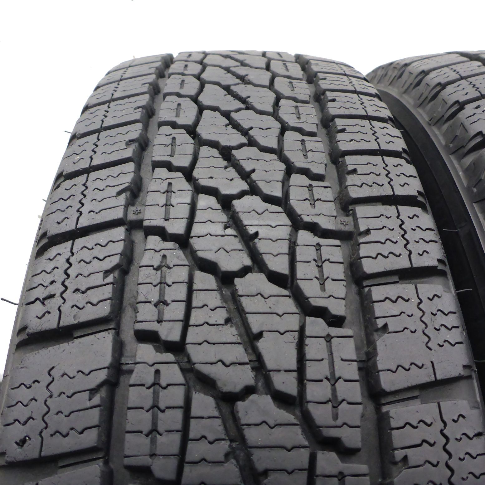 Opony 165/70/14C Firestone 165/70R14C 89/87R Vanhawk Zimowe 2022 7,5mm
