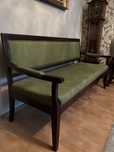 Odrestaurowana sofa, antyk, meble, ławka