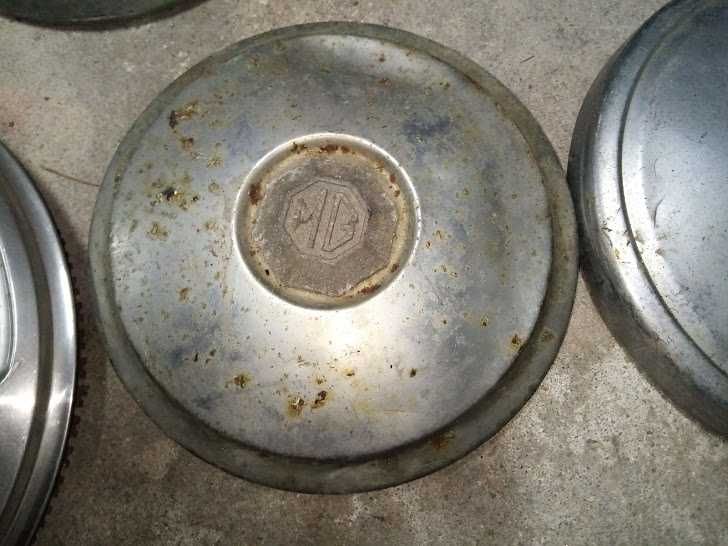 Tampões de rodas e Puxadores para automoveis classicos