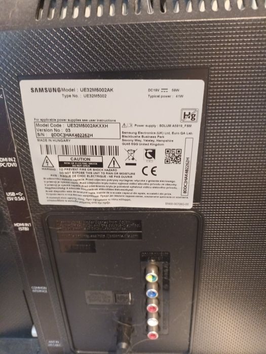 Telewizor samsung model jak na zdjęciu pęknięta matryca