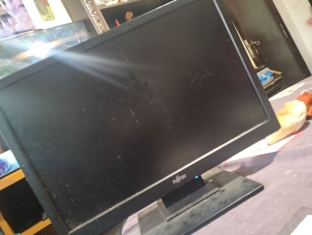 Monitor  Fujitsu