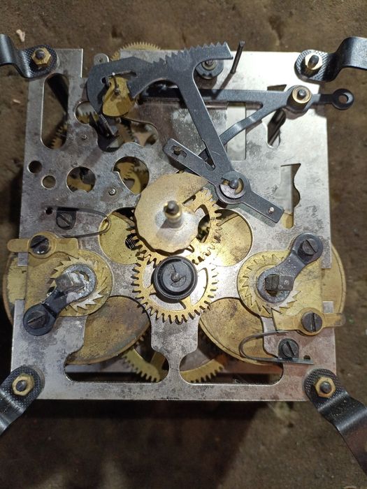 Mechanizm werk Metron kominkowy