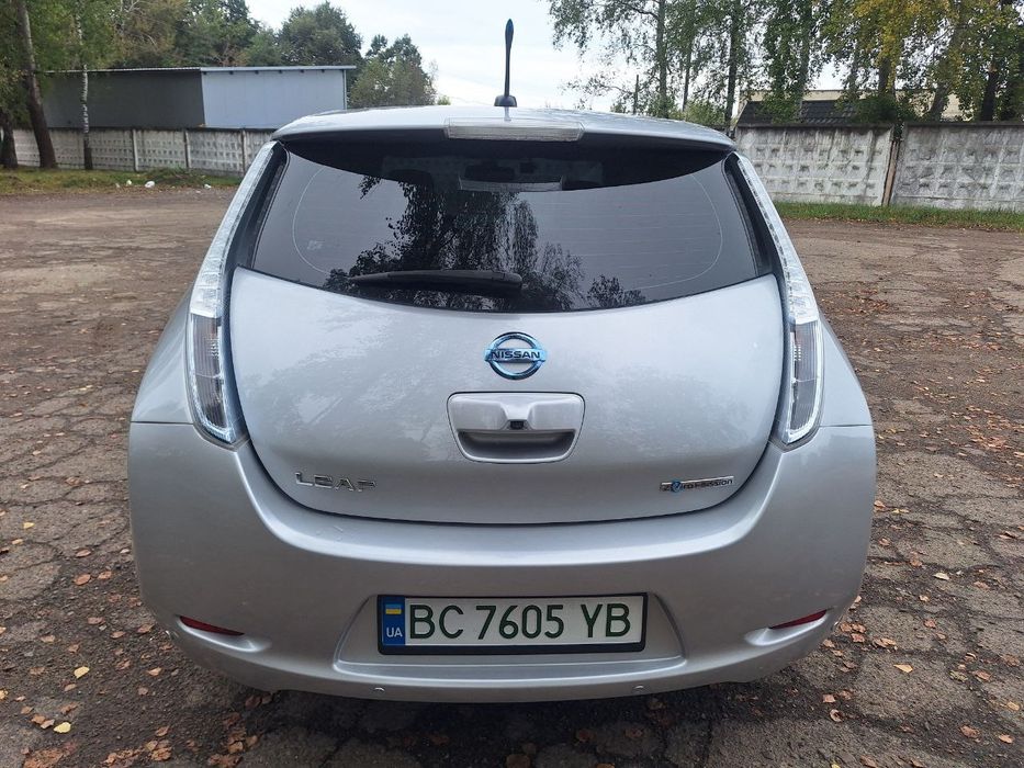 Nissan leaf 2014