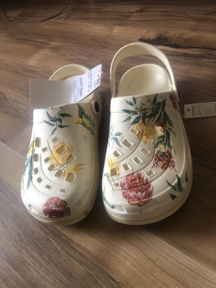 Buty ala Crocsy 37 nowe w kwiaty/ ogrodowe