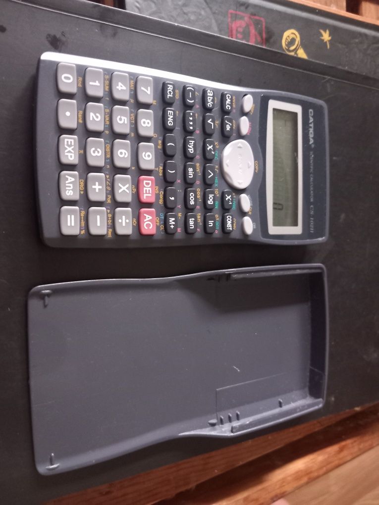 Calculadora  científica  cs 10211