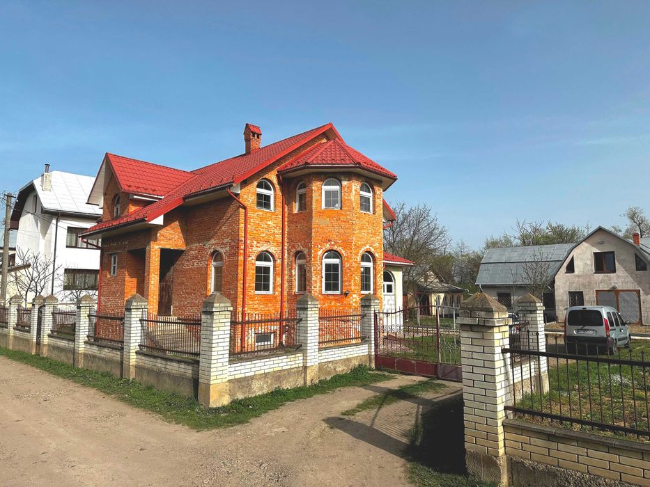 Продається будинок в м.Стрий