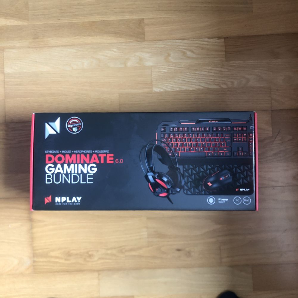 teclado gaminga, rato gaming, auscultadores, mouse pad