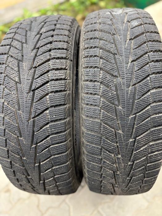 Шини 215/60R17
HANKOOK Корея
зимові 4 шт вживані