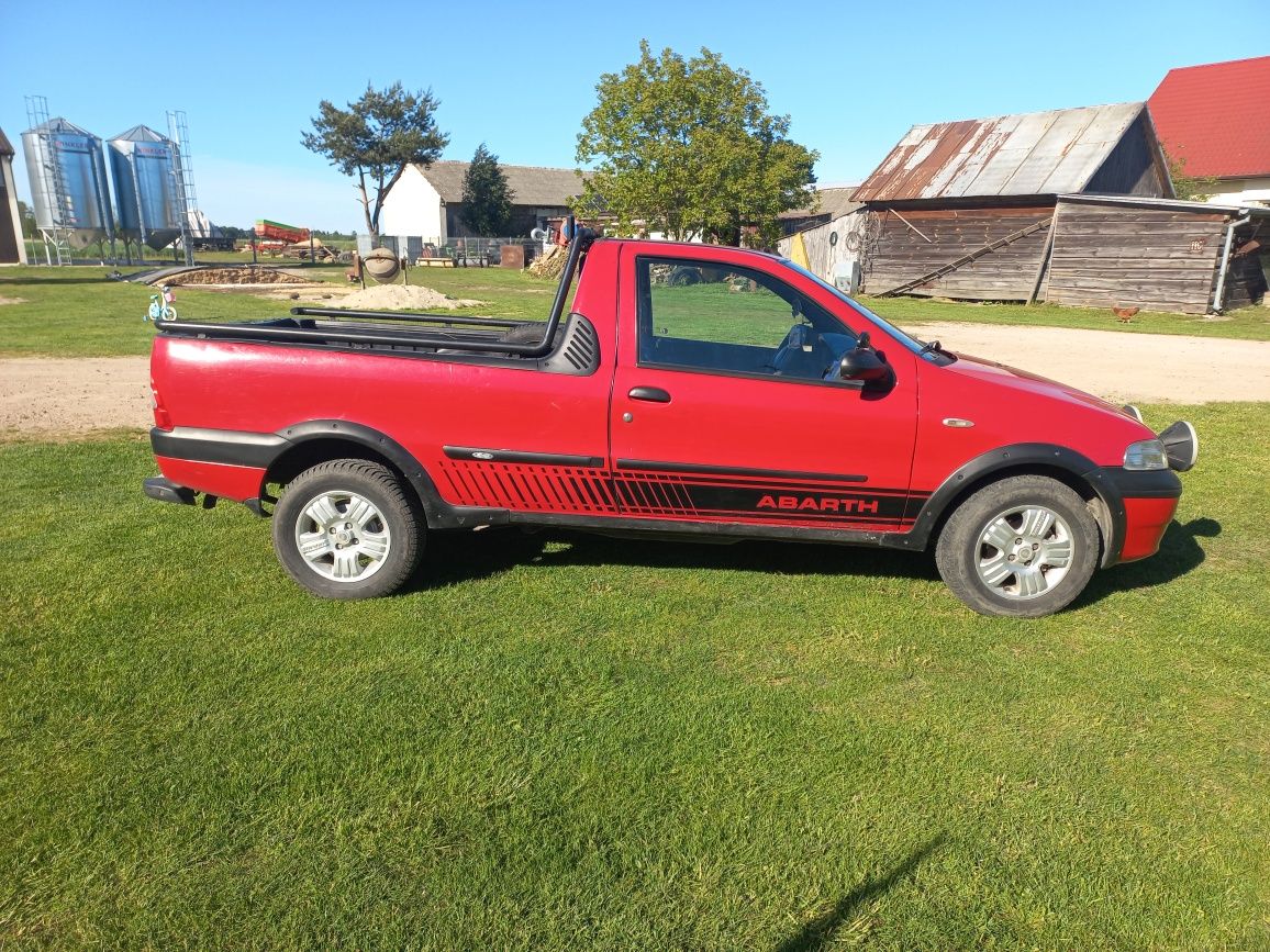 Fiat Strada pickup