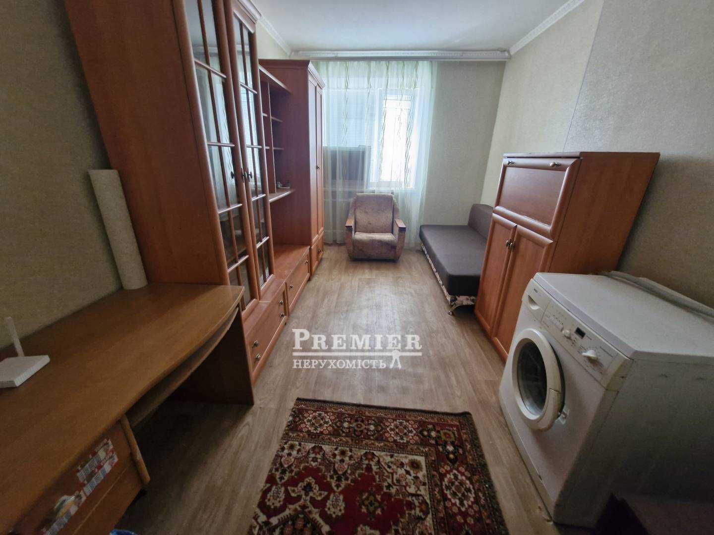 Пропонується на продаж кімната в комунальній квартирі