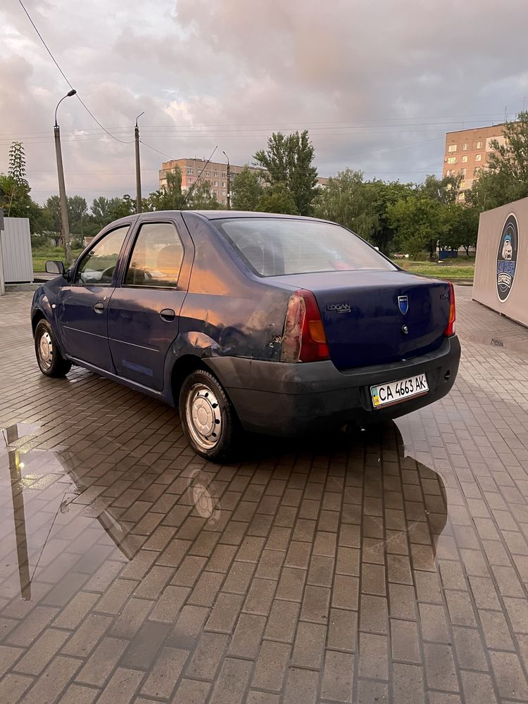 Срочно Автомобиль Dacia Logan Renault 1.4 MPI
