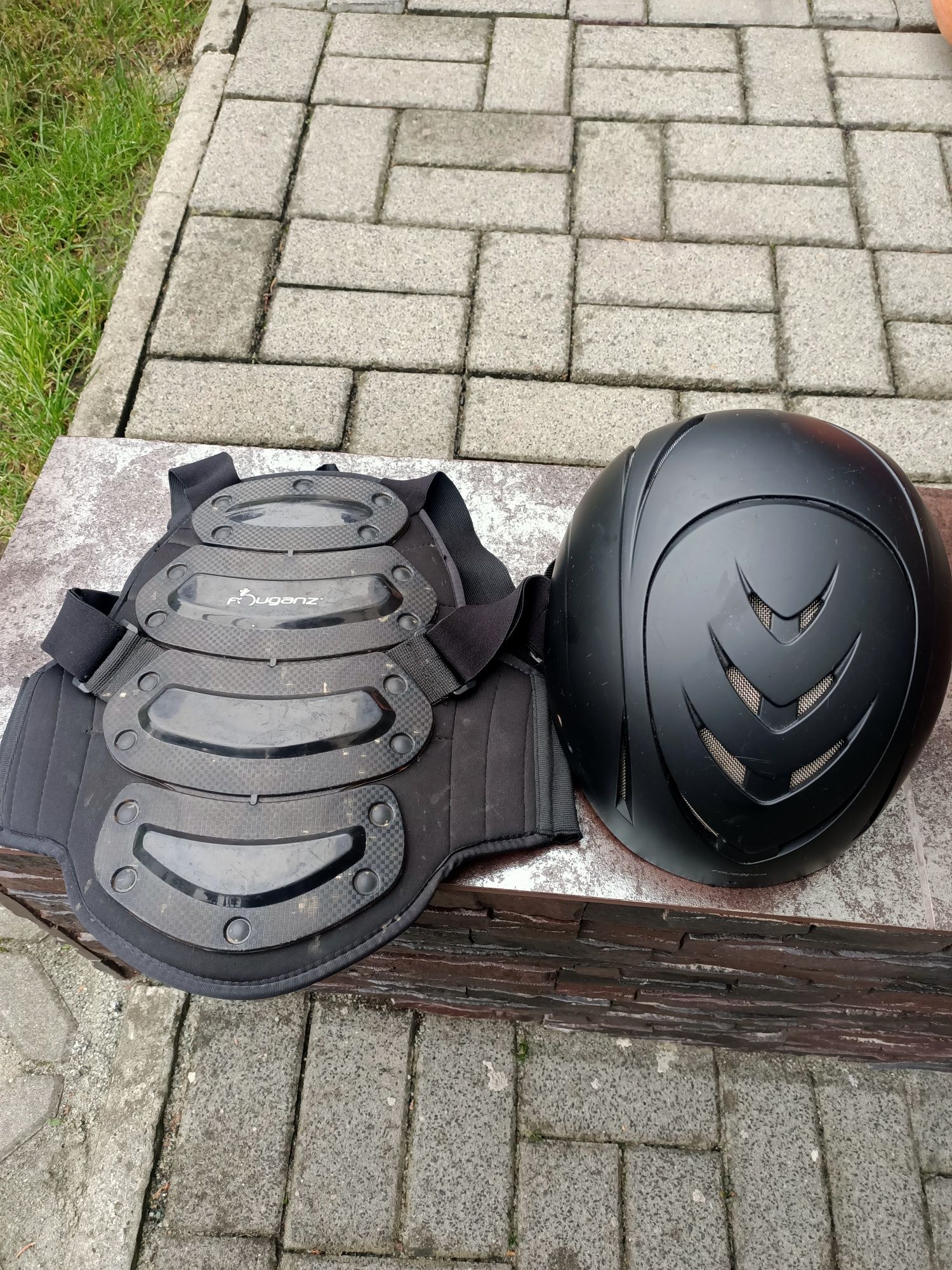 Kask jeździecki plus żółw niska cena