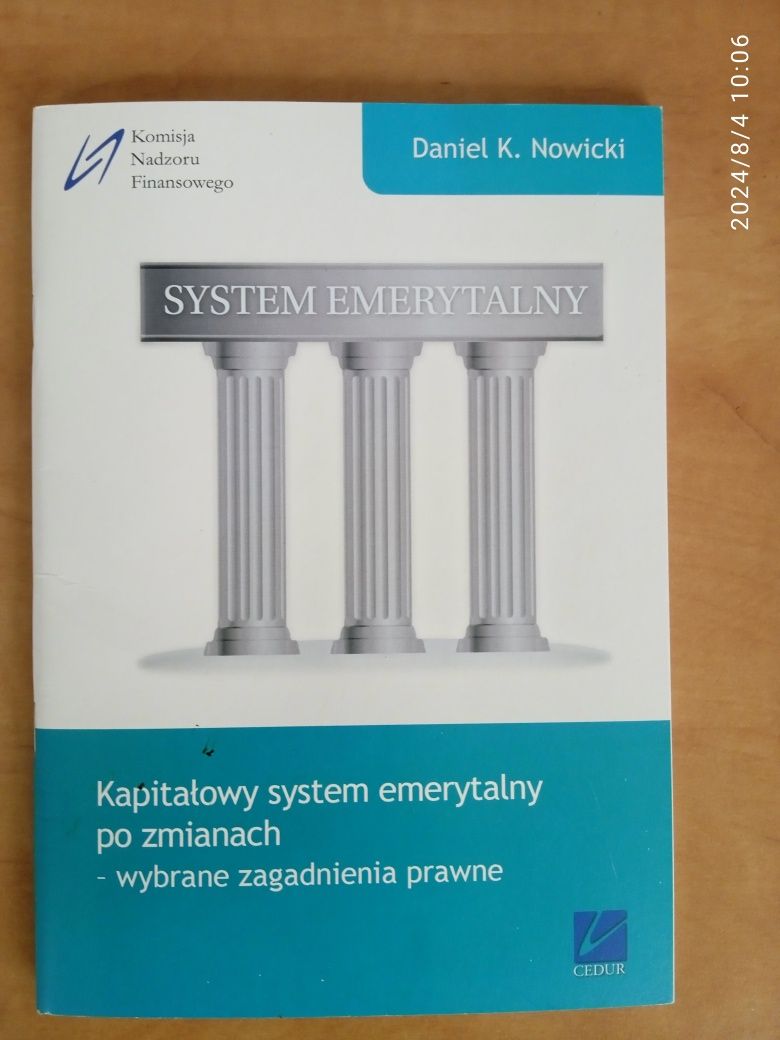 3 opracowania praca urlopy emerytury
