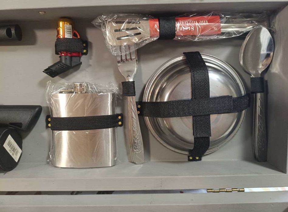 Набір шампурів в дерев'яному кейсі 42 предмети Подарункові шампура