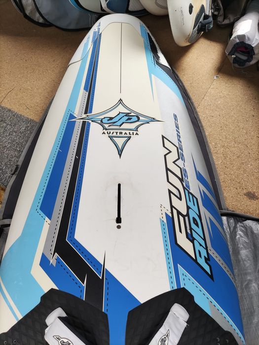 Deska 160 litrów szer. 80 cm dł. 259 JP Windsurfing