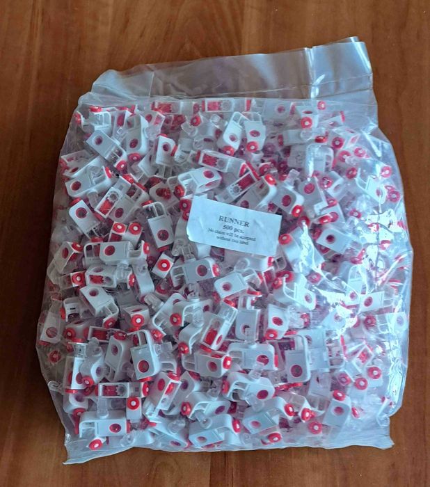 Wózek goniec pasów lameli żaluzji pionowych verticali z hakiem 500 szt