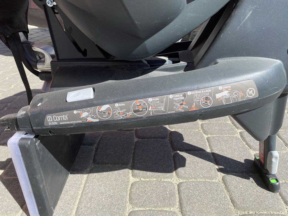 Fotelik BeSafe iZi Combi X4 isofix