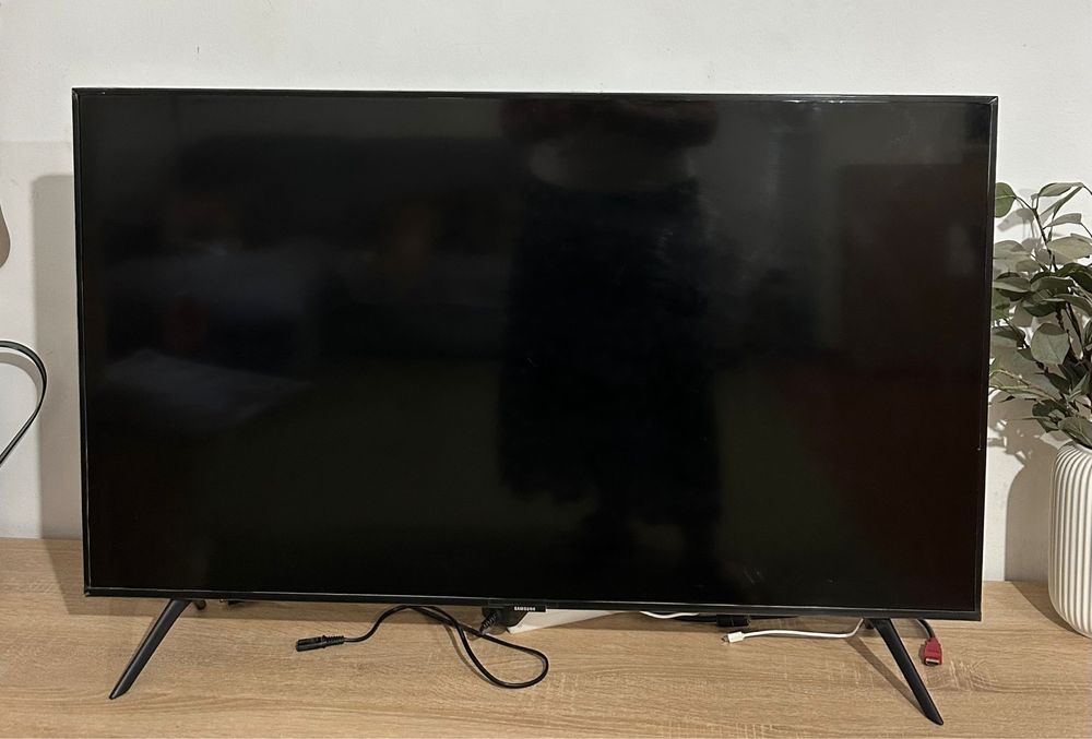 Televisão SAMSUNG 43” 4k SmartTV