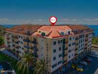 Apartamento T3 ultimo andar centro Caniço