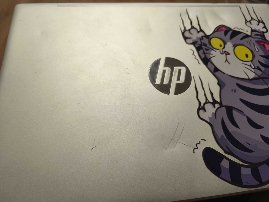 HP ProBook 430 g8 core i7 1165g7/16gb/256/13.3ips