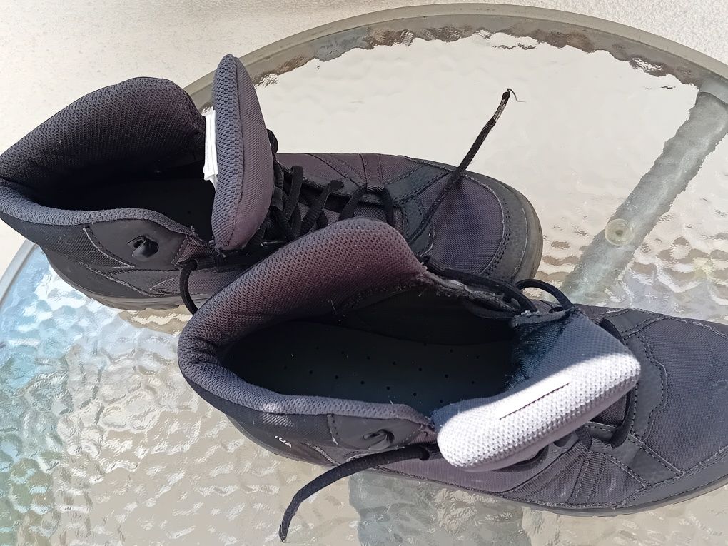 Buty meskie Decathlon Quechua roz. 42