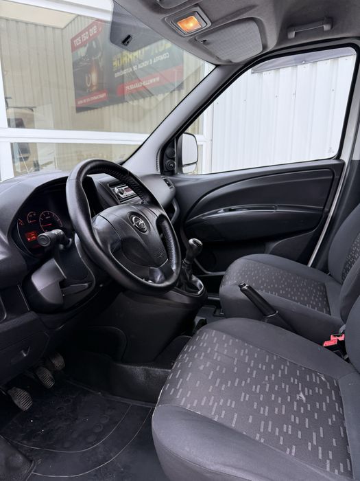 Opel Combo 1.3 CDTI - 2012