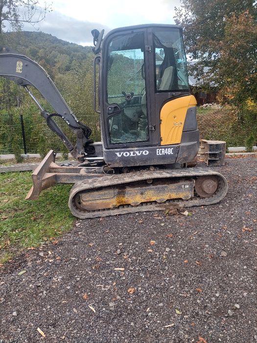 Minikoparka volvo ecr48c