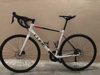 Rower szosowy Cube Attain Pro rozm. 56