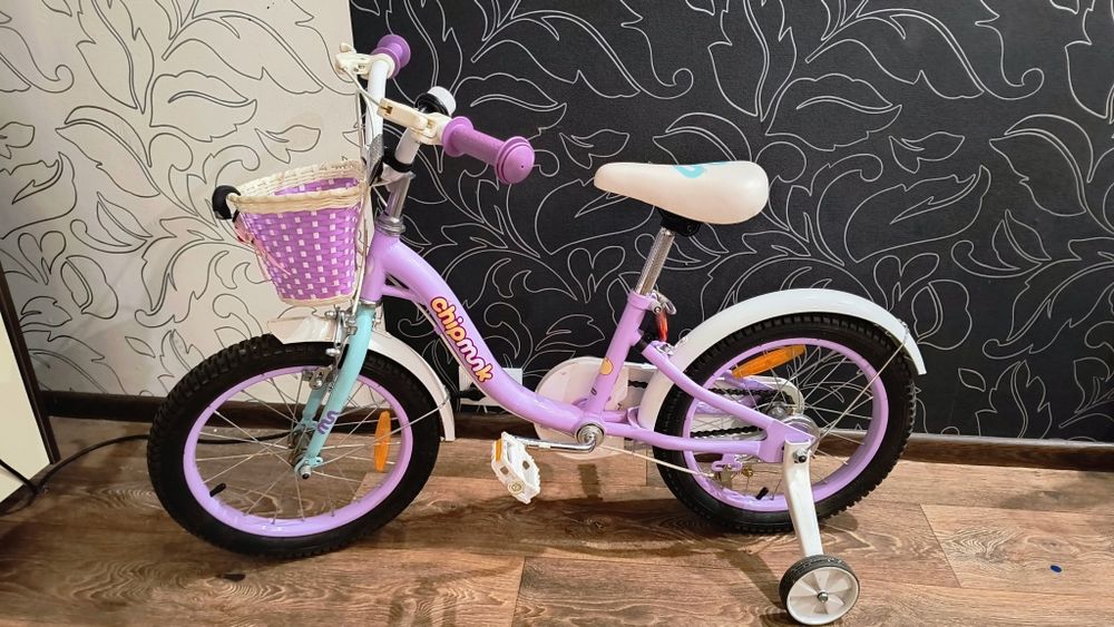 Велосипед для дівчинки