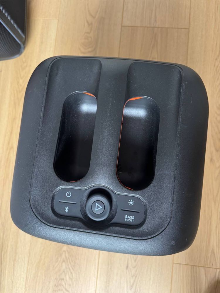 JBL Partybox Encore Essential + mikrofon JBL