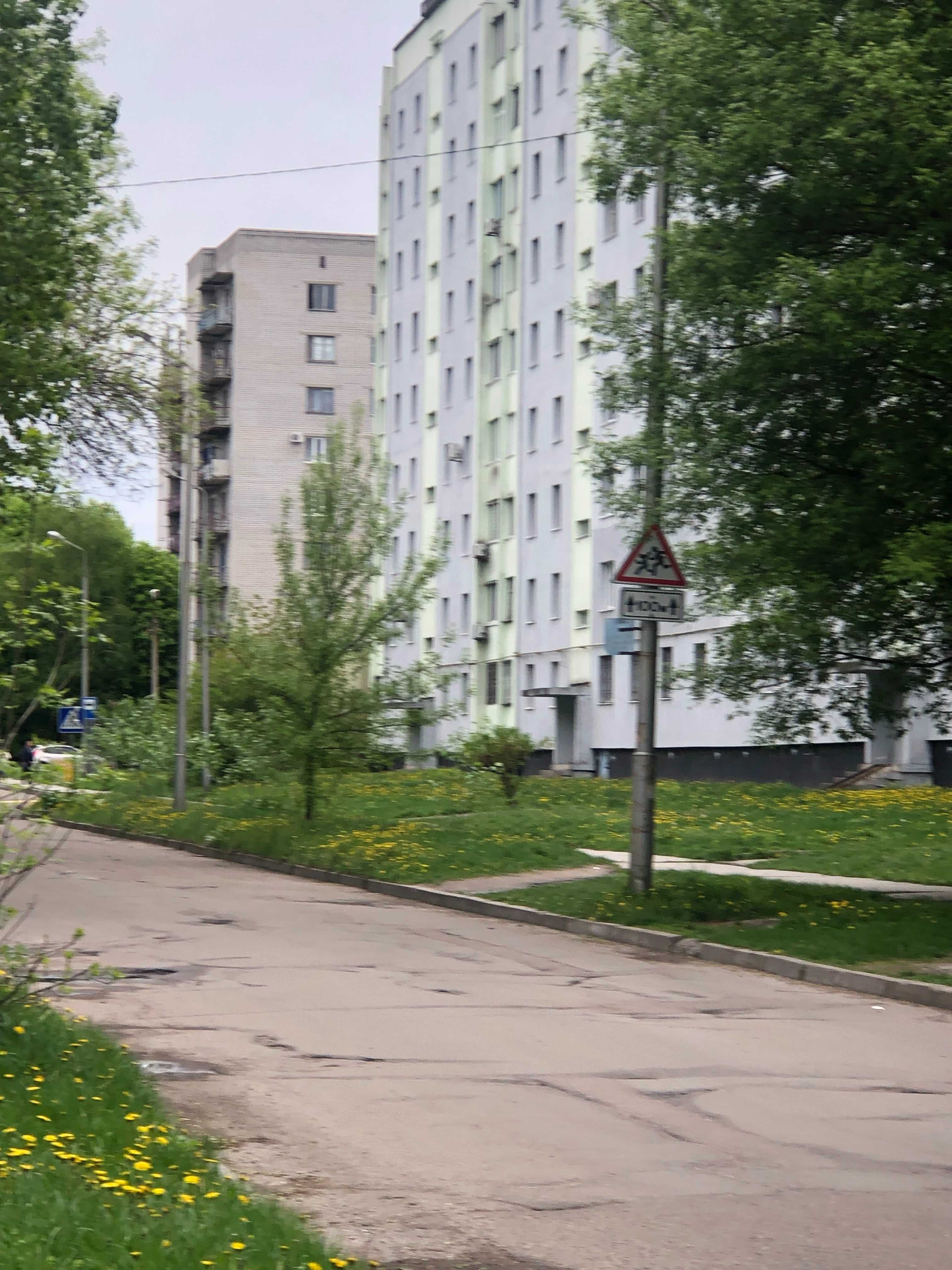 Надам в оренду нежитлове приміщення