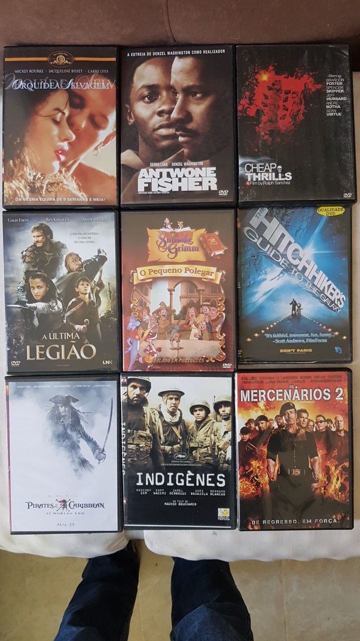 DVDs diversos (ação, comédia, drama)
