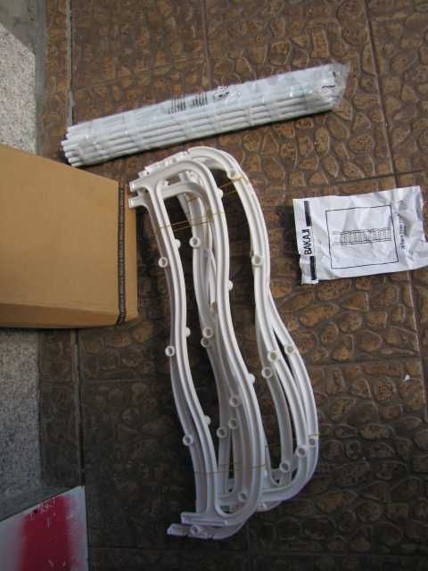 Szafka na buty za drzwiami ścienna 12 półek modułowa wysokość 183 cm