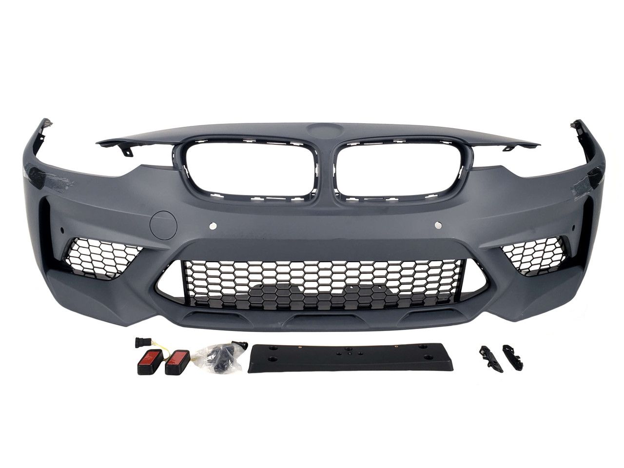 Обвіcи M2 F87 на BMW 3 Series F30 / F31 2011-2018