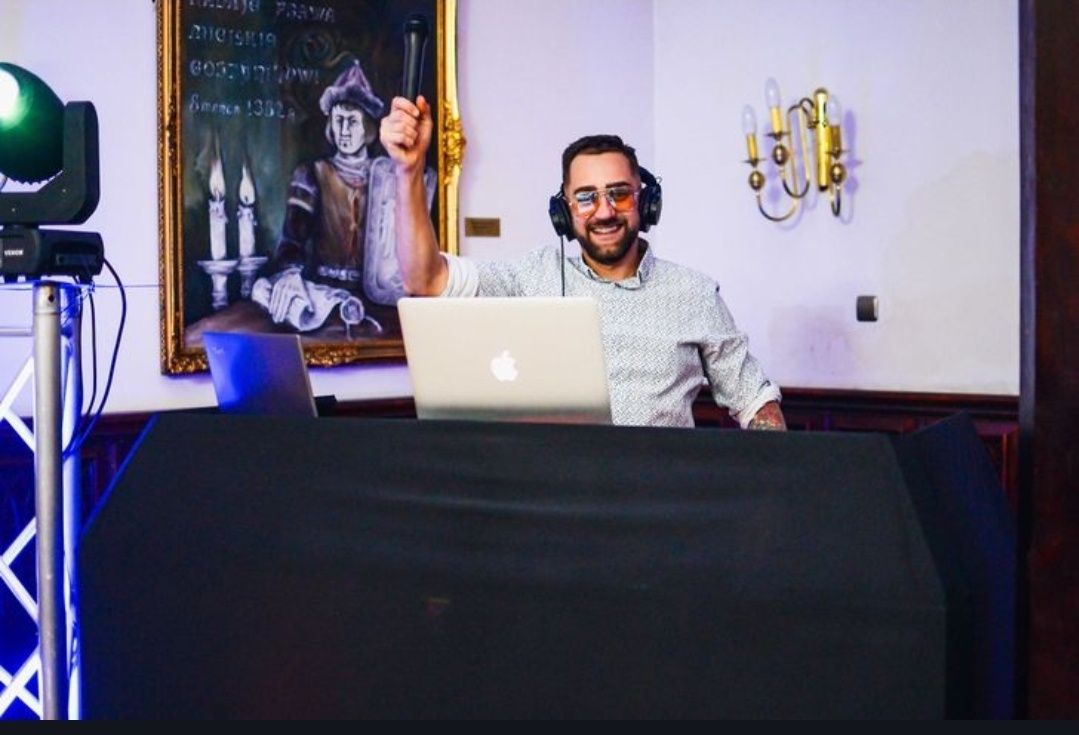 Dj Wodzirej Bal Sylwester Karnawał Urodziny Wesele 18 / Fotobudka 360