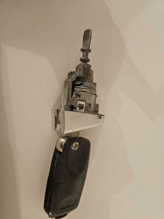 Stacyjka Zamek Kluczyk Automat VW T5