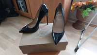 Szpilki Christian Louboutin nr 39 - nowe