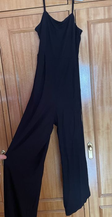 Macacão Preto Bershka (Tamanho M)