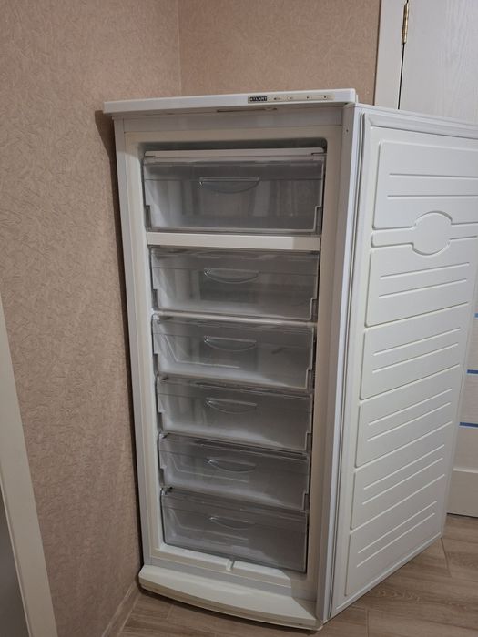 Морозильна камера Атлант