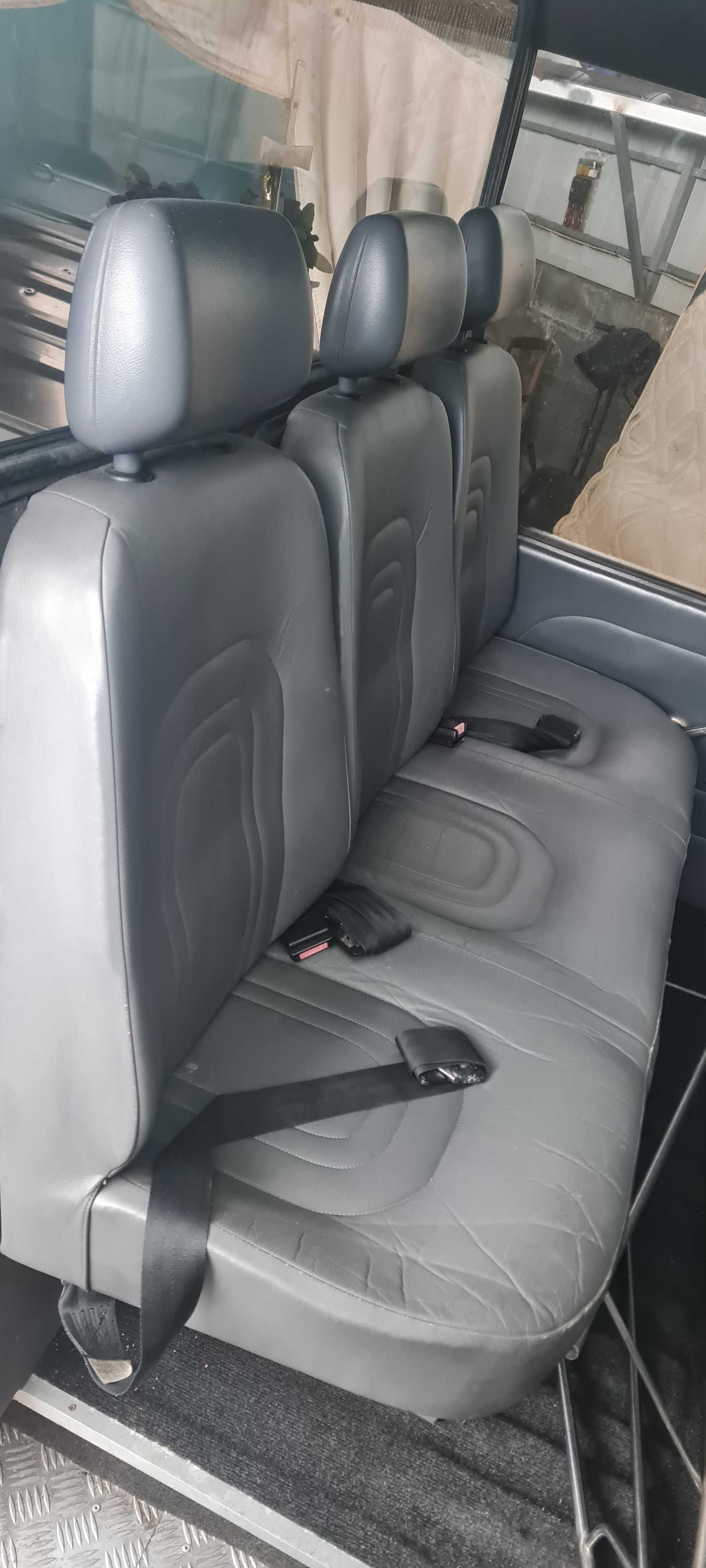 Carro funerário em bom estado