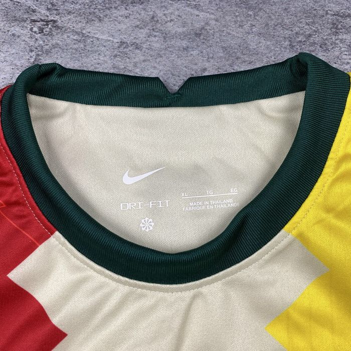 Футбольна спортивна футболка NIKE Dri-Fit L.F.C. Liverpool FC XL size