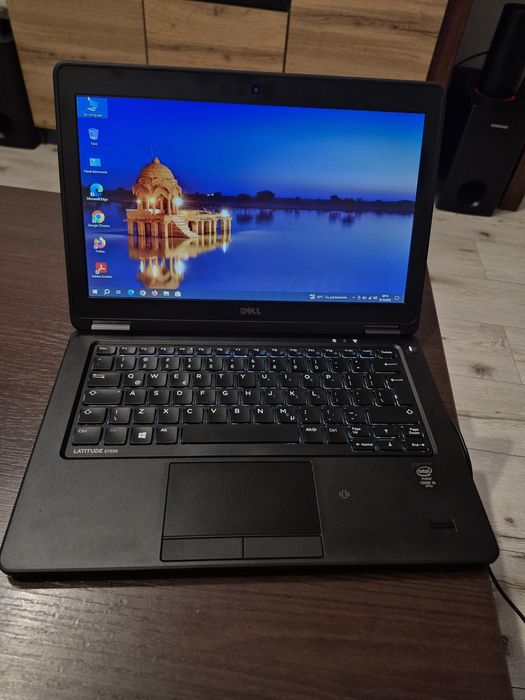 Dell Latitude E7250 i5-5300U, 8GB SSD 128 GB