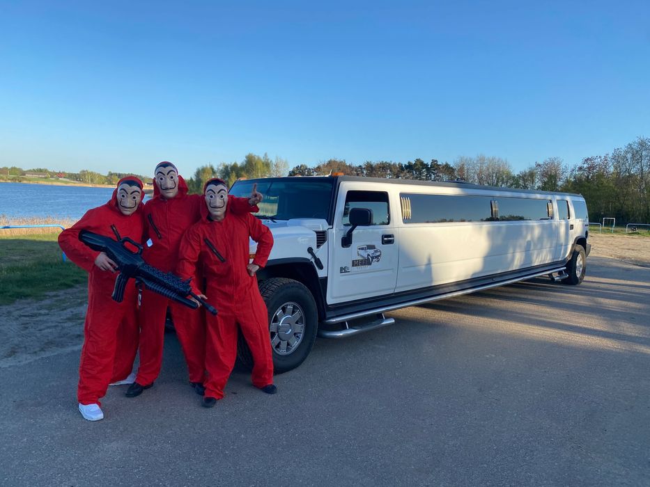 Limuzyny na wynajem: Hummer, Lincoln, Tesla X – imprezy i wesela