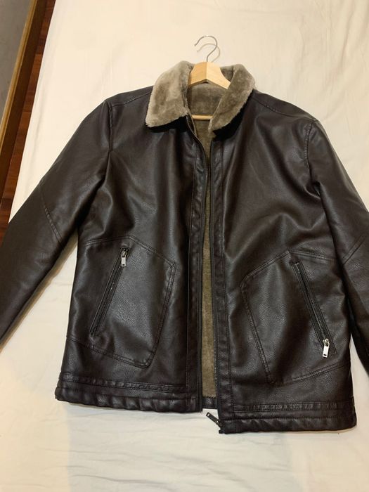 Roupas de frio em ótimo estado