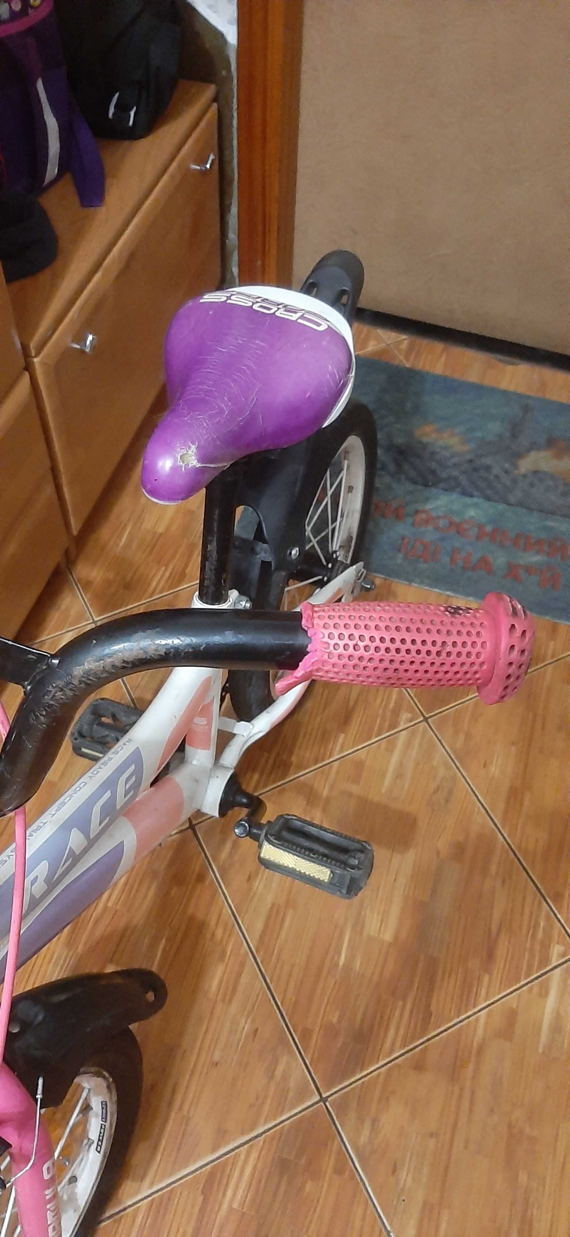 Велосипед для дівчинки (3-6 років), колеса 16''