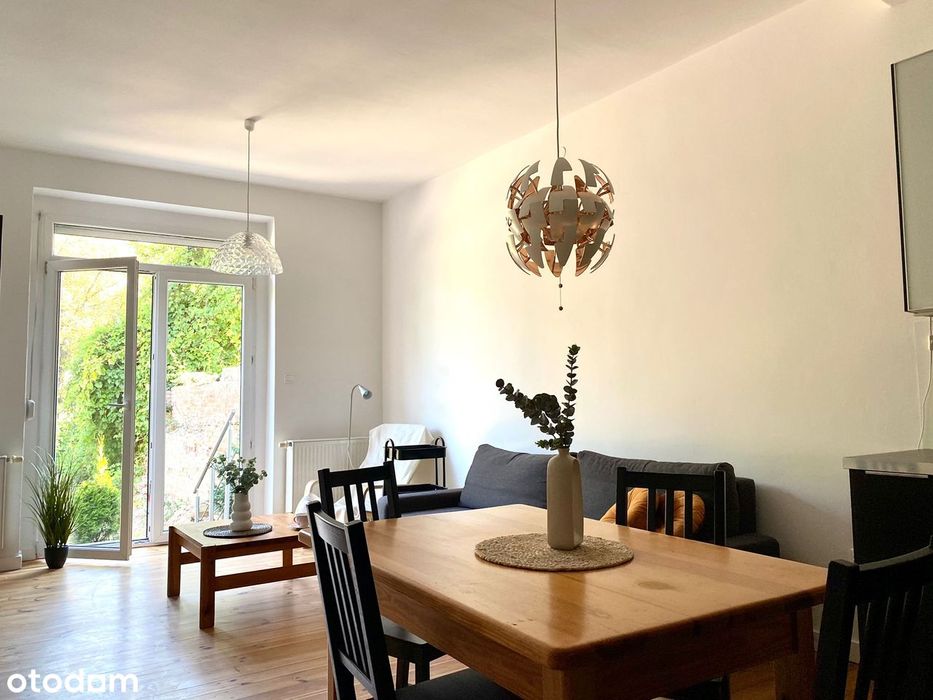 Przestrzenne mieszkanie dwupokojowe z ogrodem i piwnicą- Cybulskiego