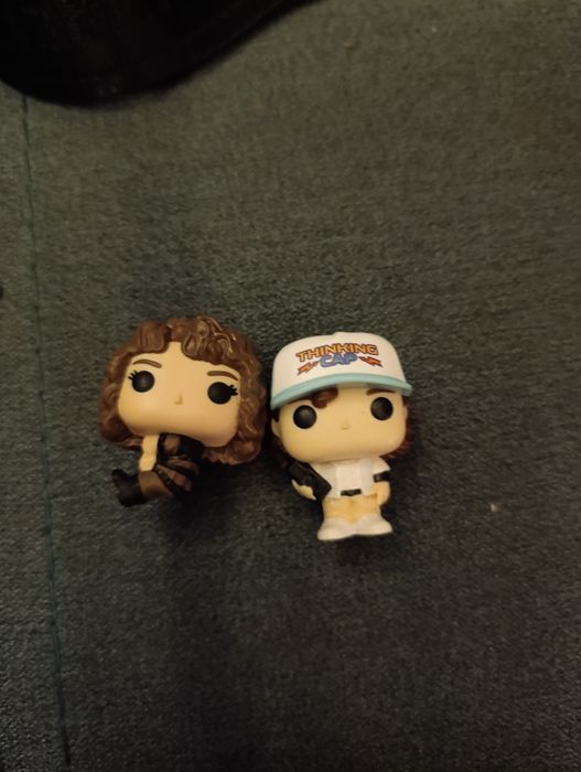 Обміняю фігурки осд новий стан пишіть в ос