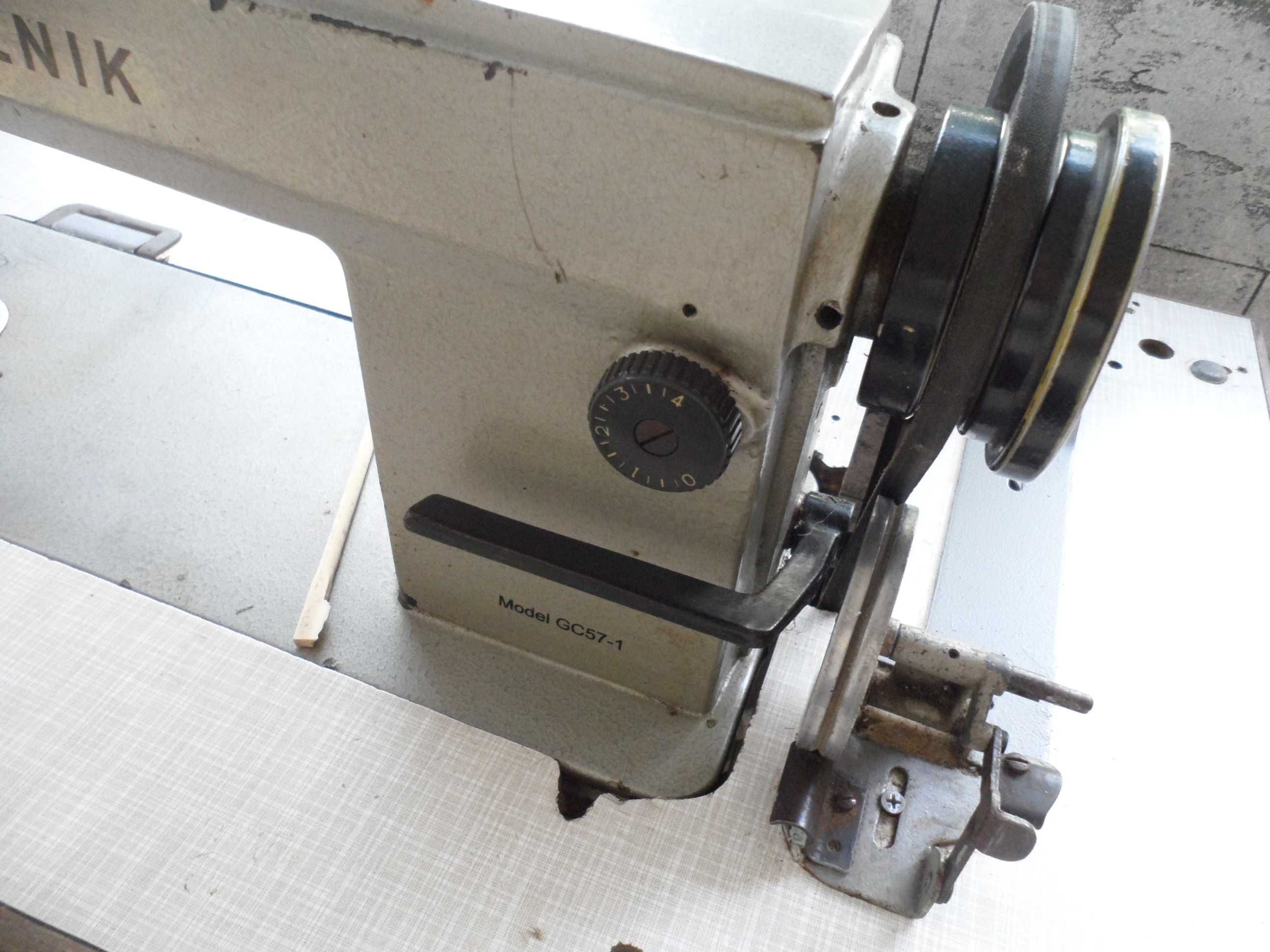 Промислова швейна машинка з 3-х фазним мотором
