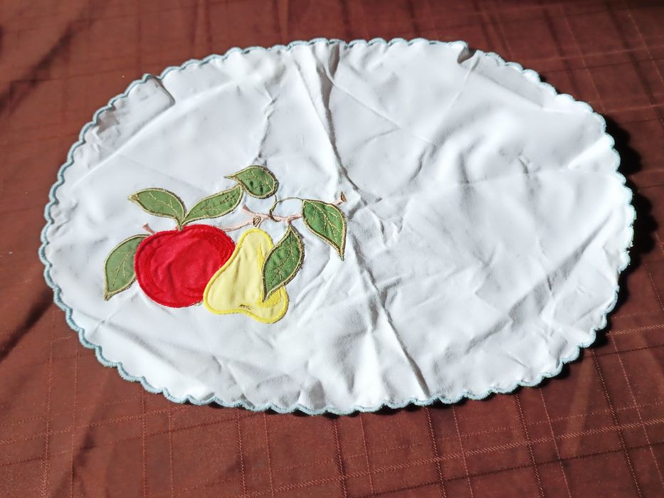 Panos bordados á mão